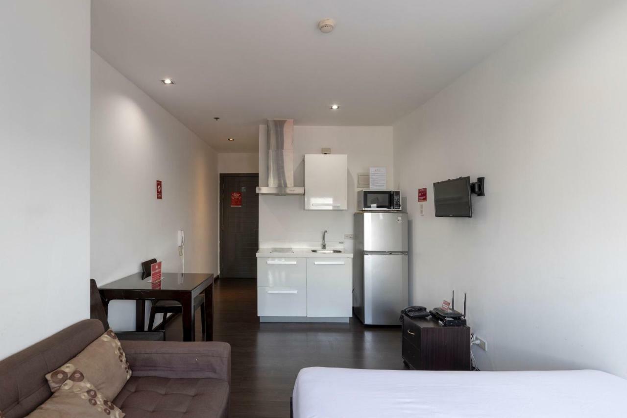 Zen Home Knightsbridge Residences Makati Макати Экстерьер фото